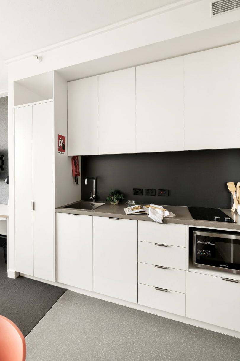 Iglu Redfern U18 Premium Studio Apartment
