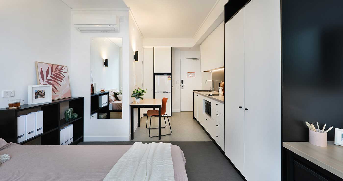 Iglu Melbourne City Standard Studio Apartment