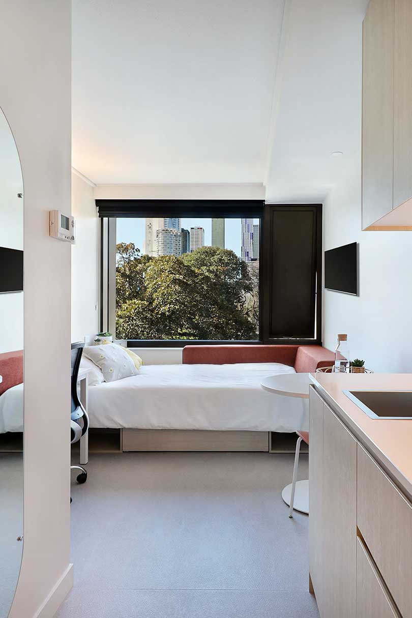 Iglu Flagstaff Gardens Premium Studio Apartment