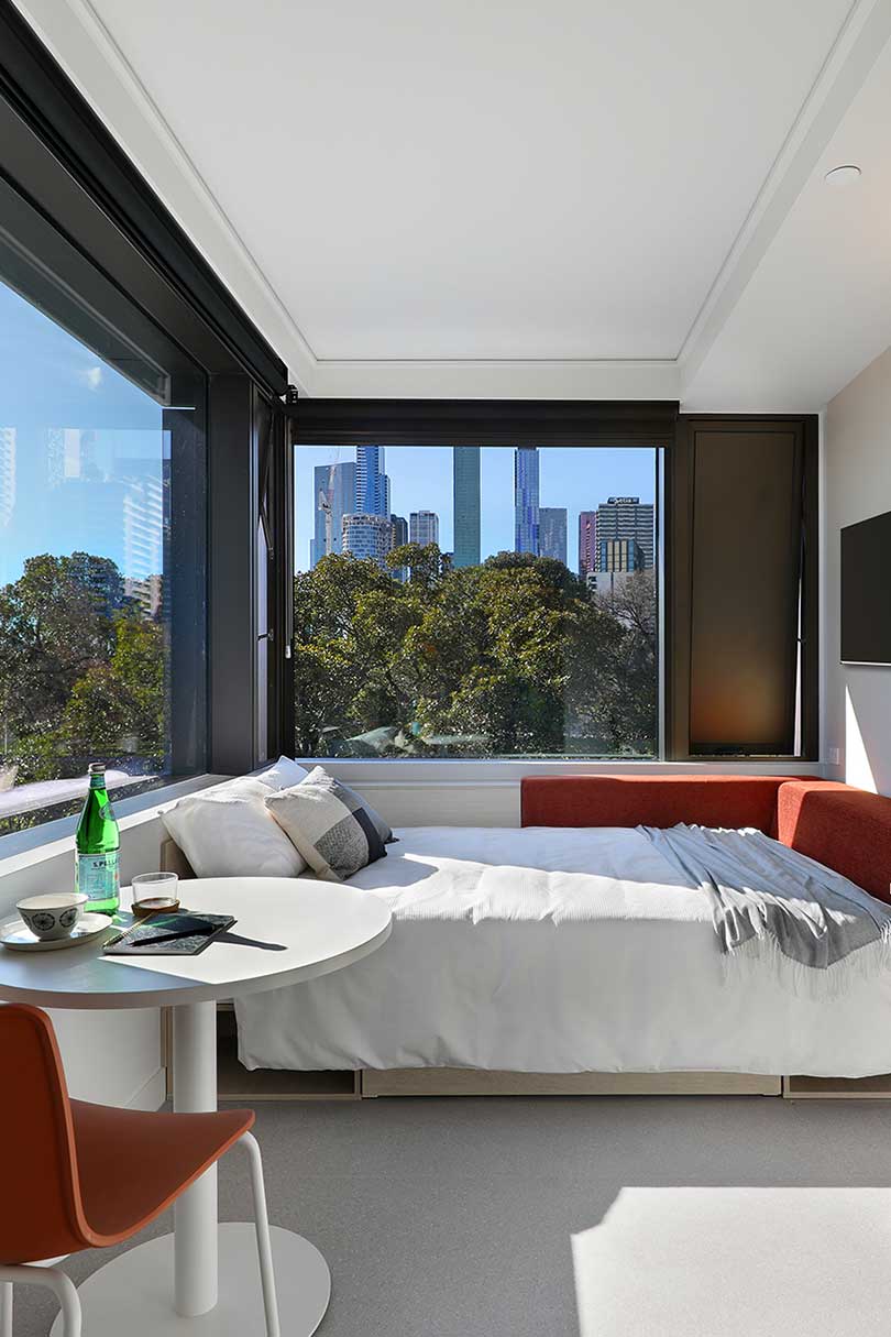 Iglu Flagstaff Gardens Premium Studio Apartment