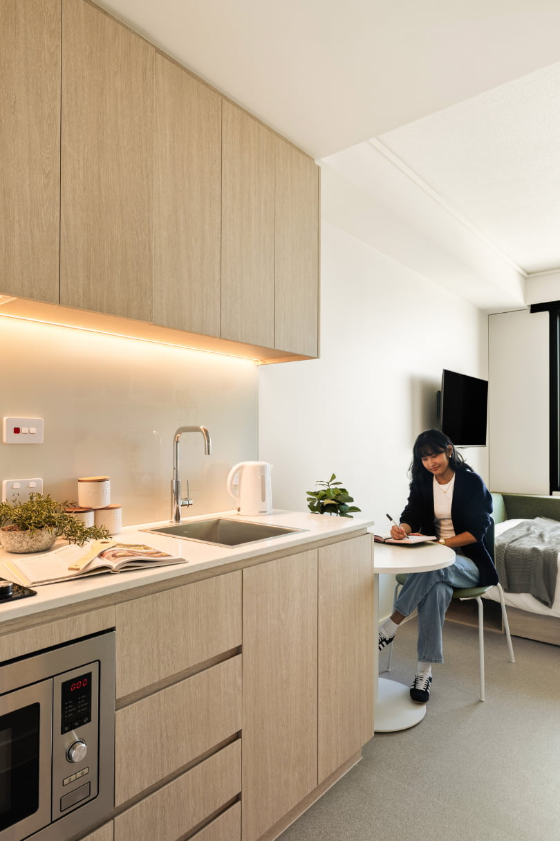 Iglu Waterloo Superior Studio Apartment