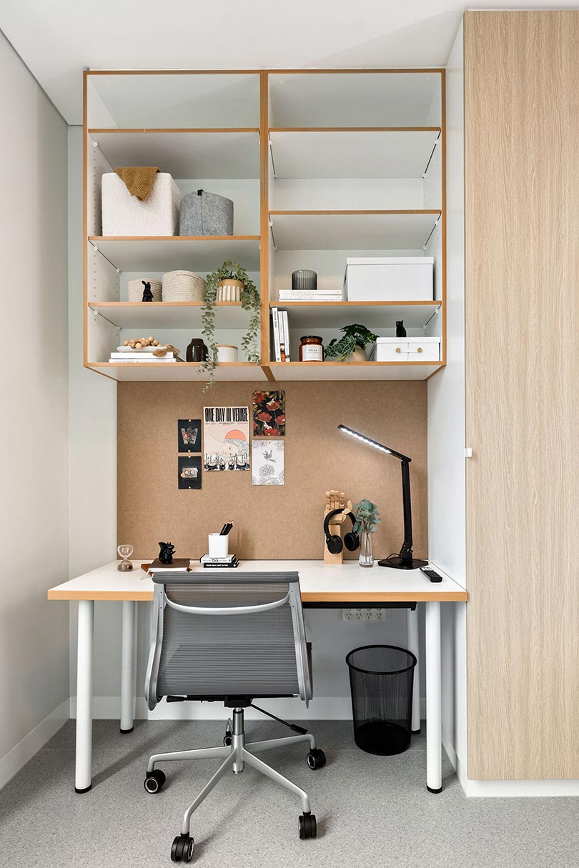 Iglu Central Park Premium Studio Apartment - Study